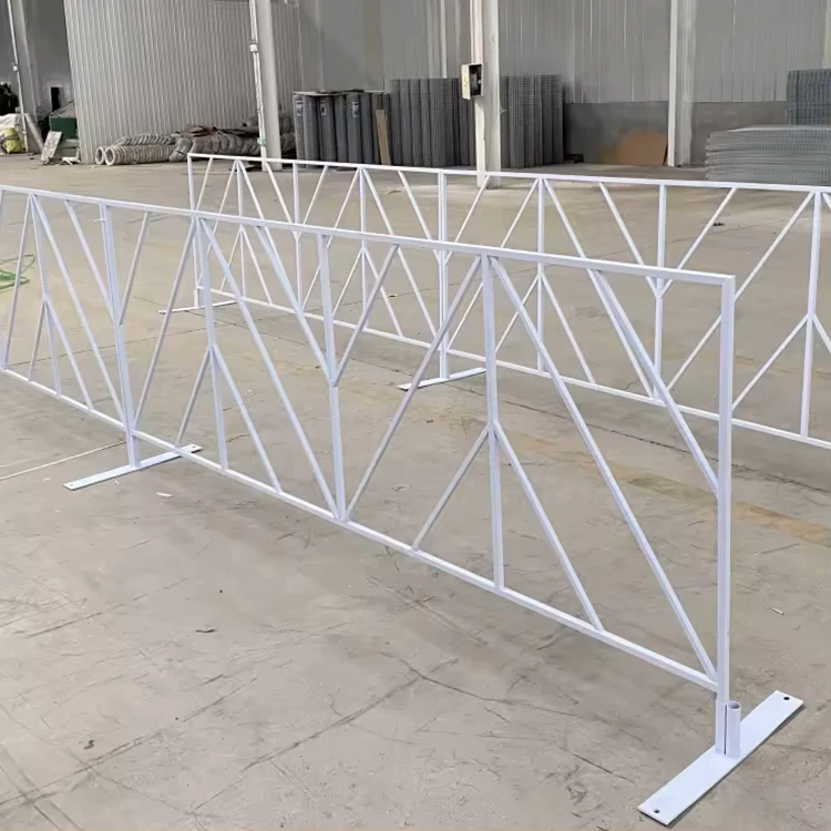 Portable Traffic Metal Security Bike Barrier Pedestrian Temporary Fence Barrier Concert Temporary Security Fence Panels factory