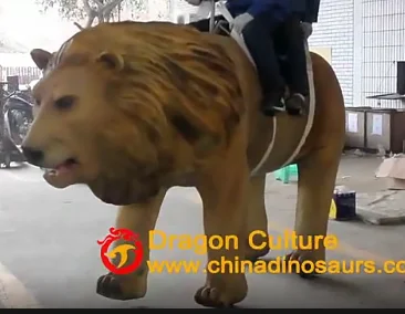 2022 Newest Life Size Simulation Walking lion  Animatronic Animal lion Robot for Amusement Park