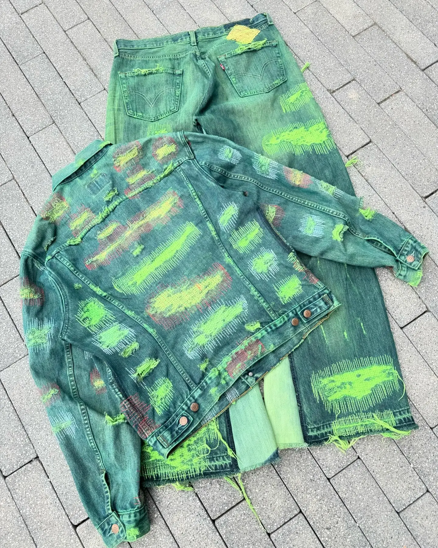 Salati Custom Clothing Manufacturers Tracksuits Acid Wash Vintage Ripped 2 Piece Set Men Jeans and Jacket Men's Denim Set gallery 3