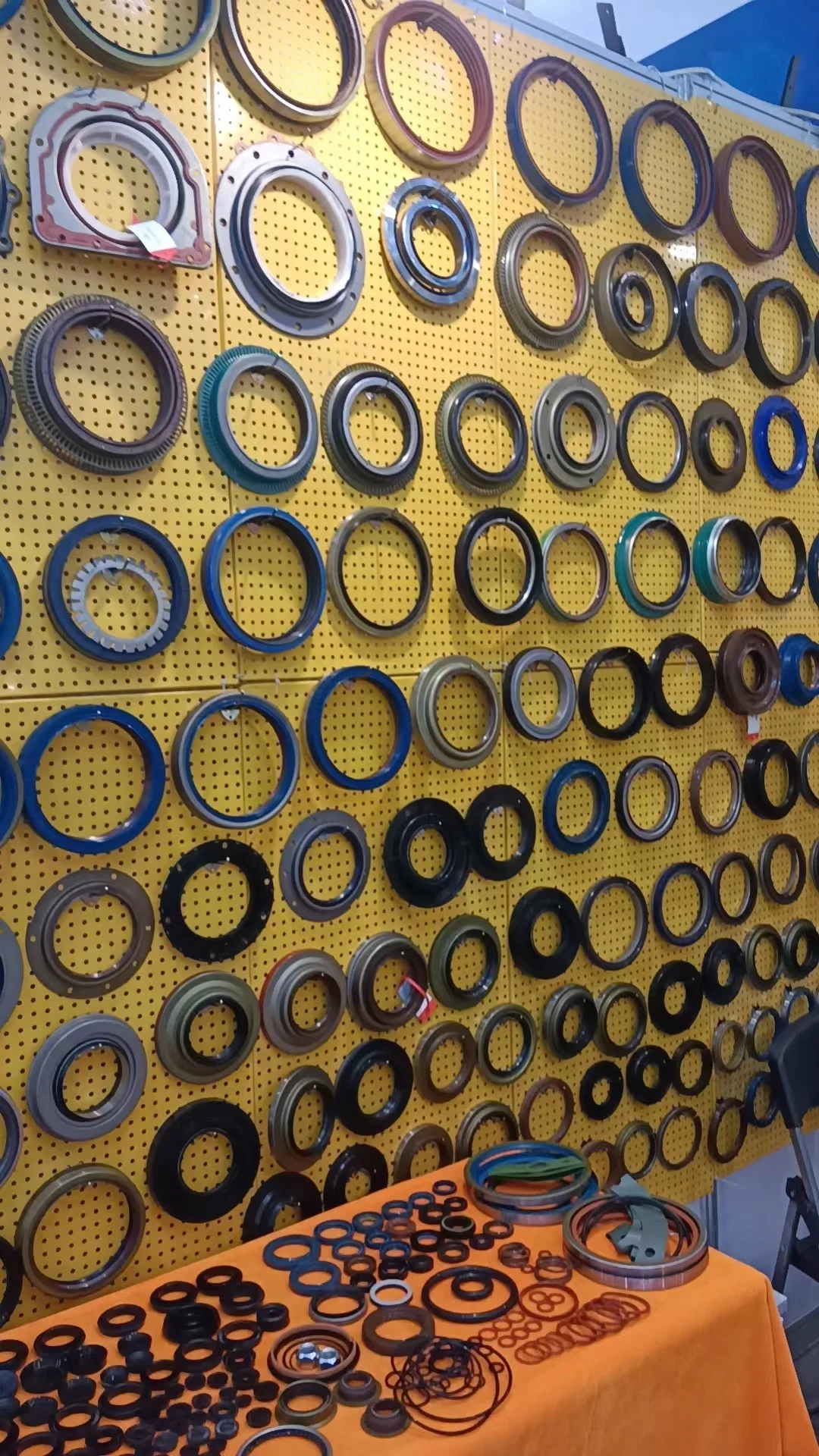 CNFD High Quality Seals for I SUZU Parts - OEM MC827475