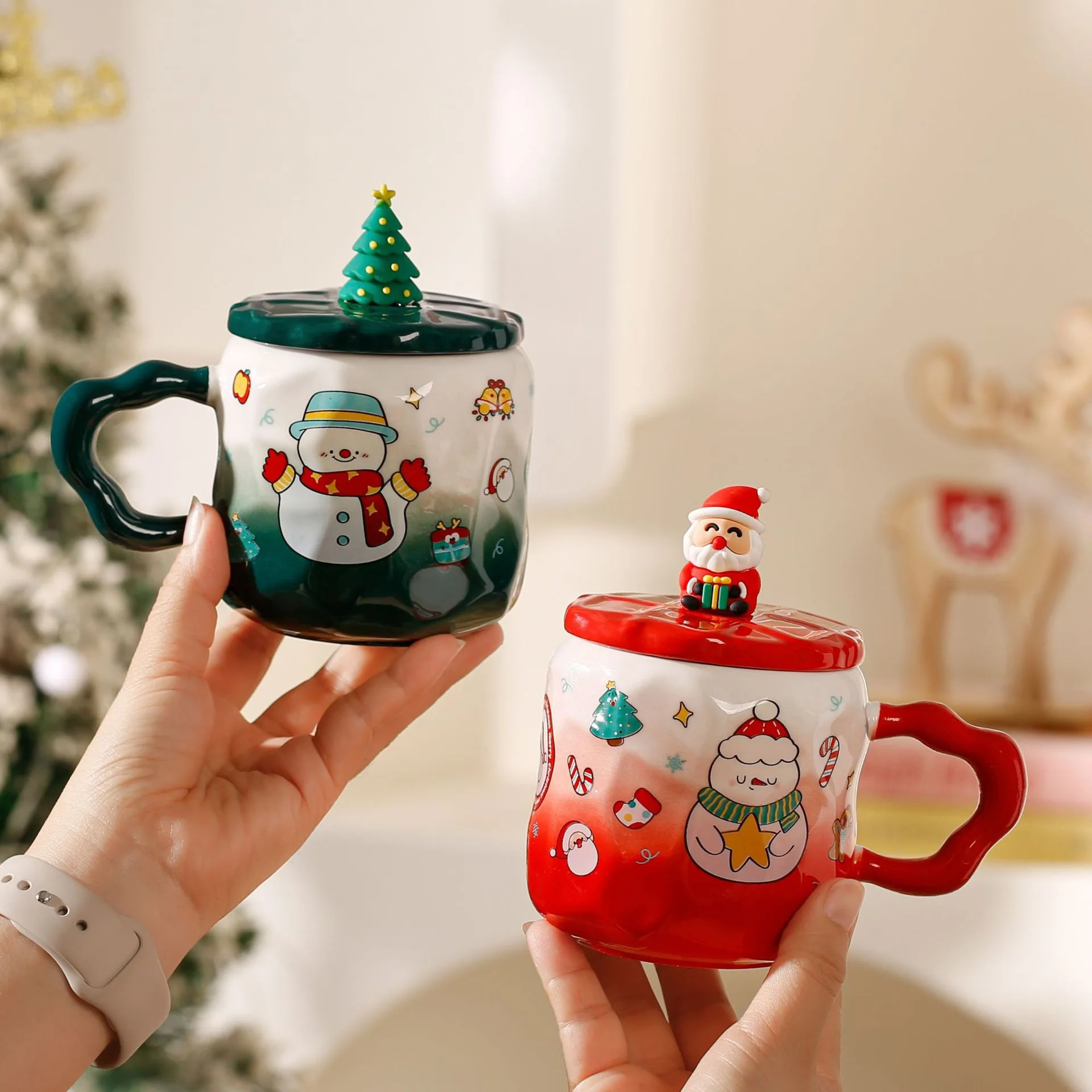 Wholesale 380ml Festive Ceramic Coffee Mug with Decorative Santa
