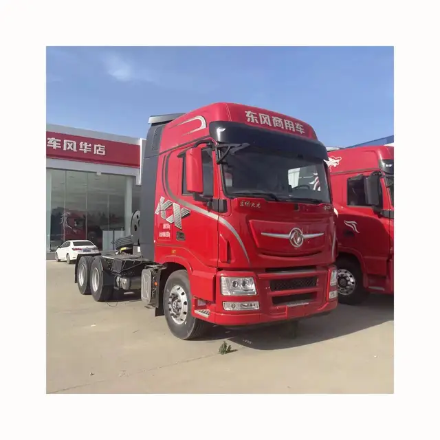 China Dongfeng Tianlong KX LNG's new heavy duty diesel 530 horsepower 6X4 tractor is in good condition