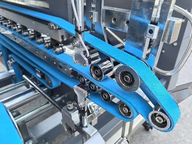 ZH-1450XAG Basic Module Automatic Crash Lock Bottom Paper Box Folder Gluer Machine 12