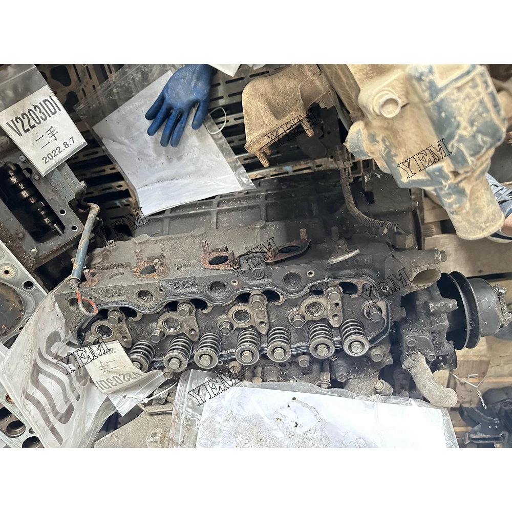 Used Complete Engine Assembly for Kubota V2203 Aftermarket Engine Parts 4