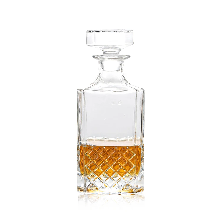 Wholesale Custom Novelty Crystal Decanter Liquor Vodka Glass Whiskey