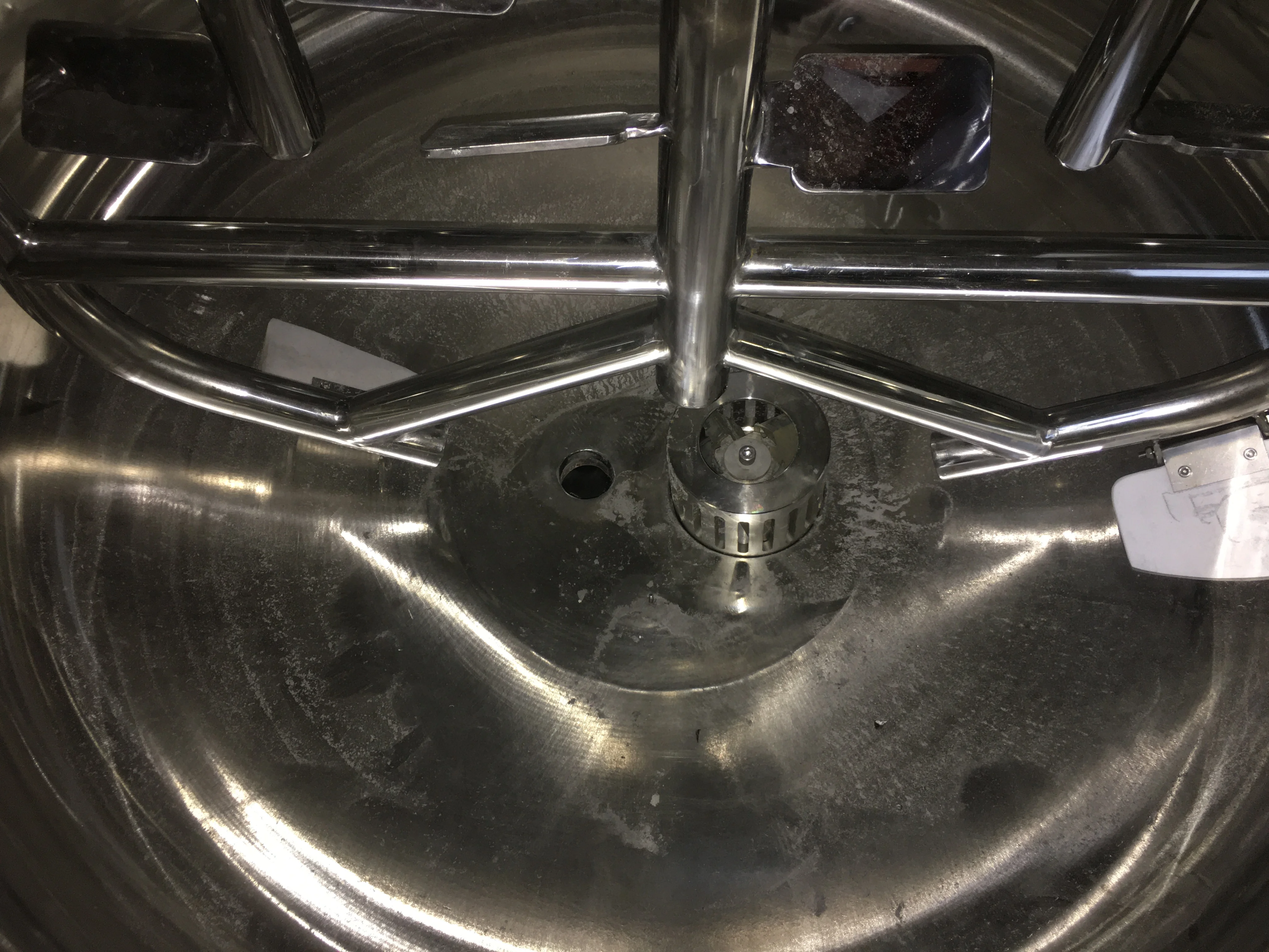 Вакуумный смеситель для майонеза с системой циркуляции