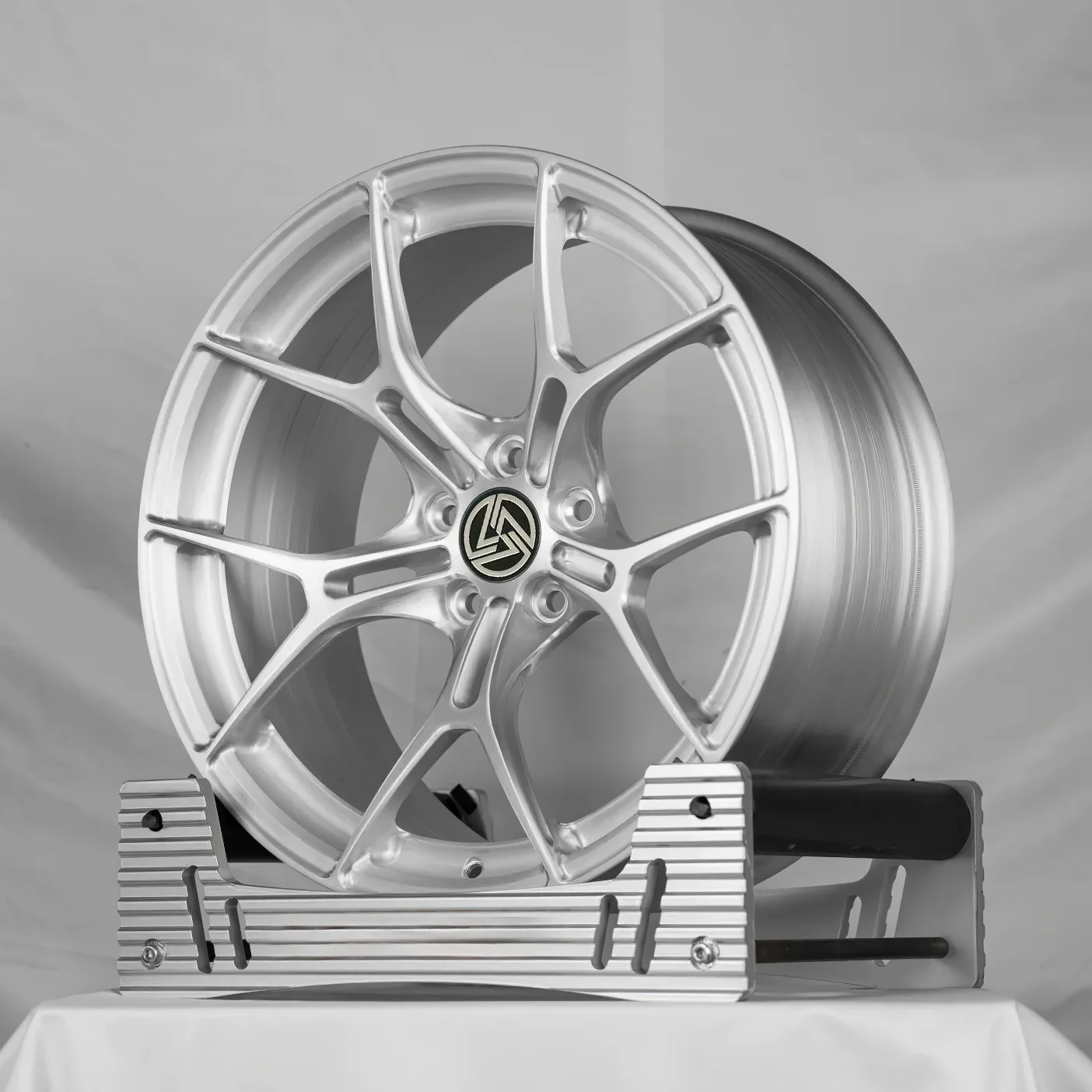 XL 1-Piece Monoblock Deep Dish Concave Alloy Wheels Car Rim Custom Forged Racing Car Wheel 5x114.3 5x120 5x112 Wheels - Image 1
