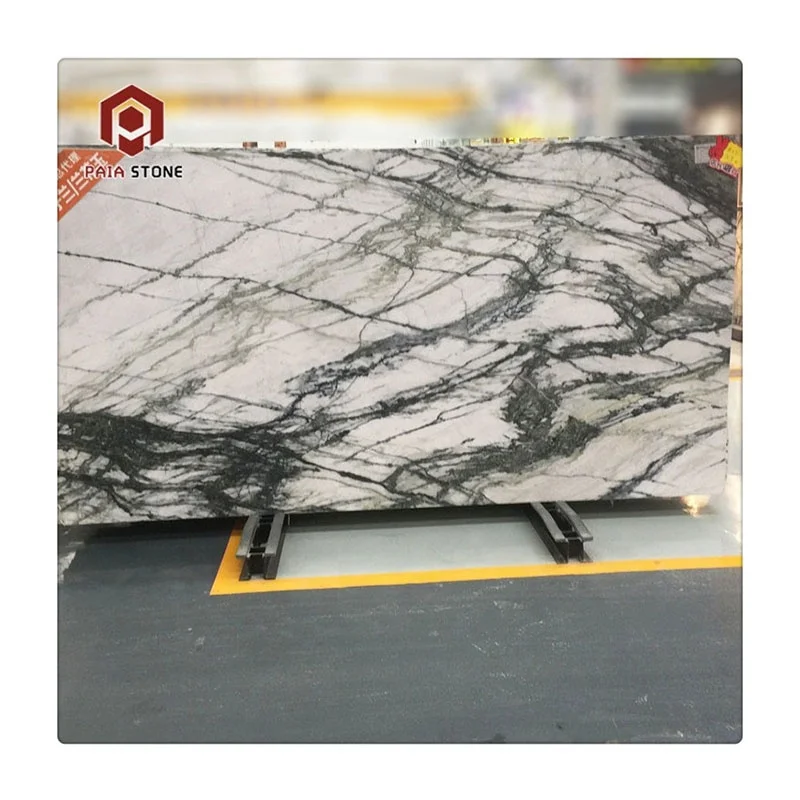 Kafelki ścienne i podłogowe z dużych płyt marmuru Orchid Jade w odcieniach białego i zielonego, ceny płyt marmurowych, lekki luksusowy projekt