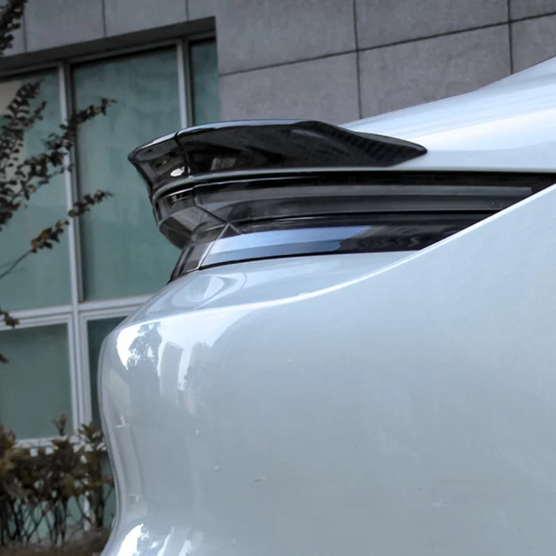 Spoiler Traseiro para Porsche Taycan foto 6