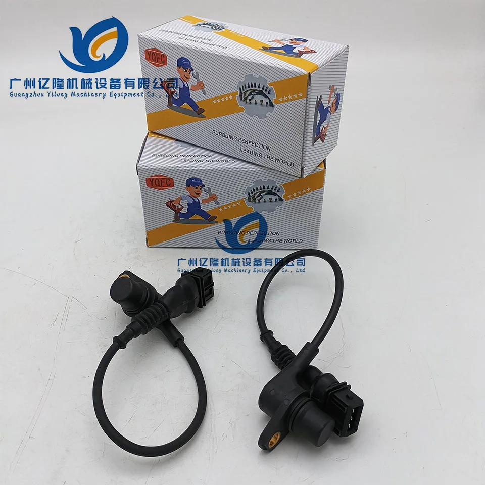 20482772 Crankshaft Position Tachometer Sensor VOE20482772 Revolution Speed Sensor for Truck Excavator EC210B EC240B EC290B