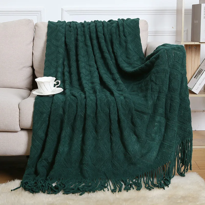 Factory Low Price Acrylic Knitted Rectangular Blanket Solid Jacquard Decorative for Bed Sofa Festive Style details