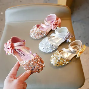 Girls' Sandals Spring Summer New Baotou Rhinestone Sequin Bow Flat Children's Princess Dance Shoes