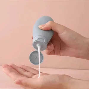 60ml Plastic Squeeze Bottle with Flap Travel-friendly Facial Cleanser Shampoo Cosmetics Body Soap Lotion Bottles