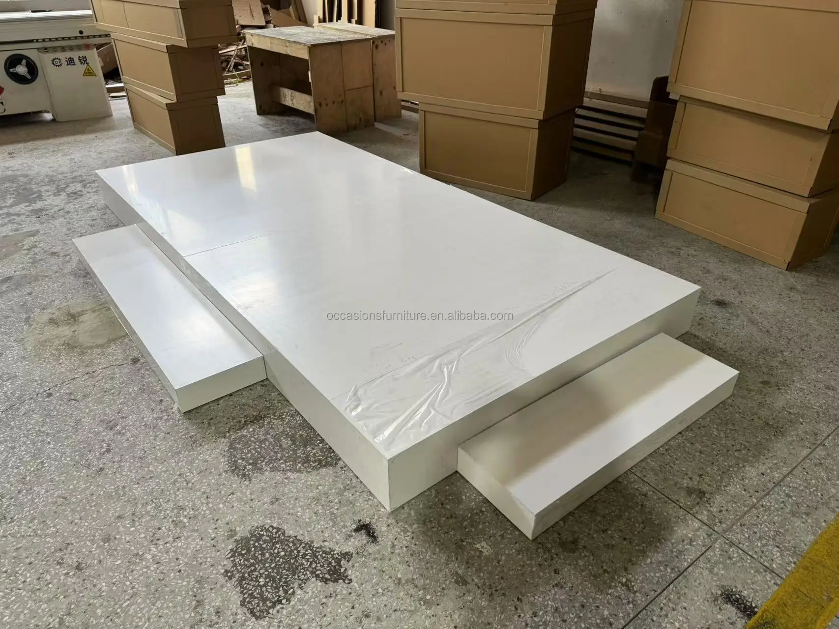 White PVC Wedding Stage Rectangle Events Acrylic Dancing Flood Stage ...