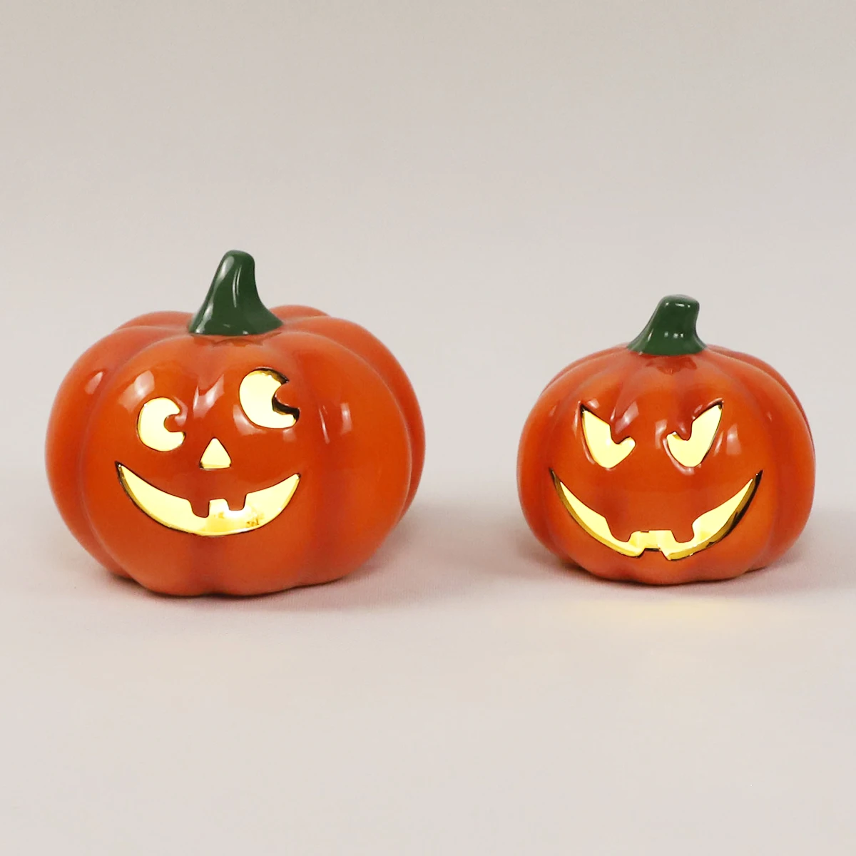 Halloween Decorative Led Lighted Ceramic Pumpkin Modern Home Yard Ornaments Modern Cute Crafts Customized