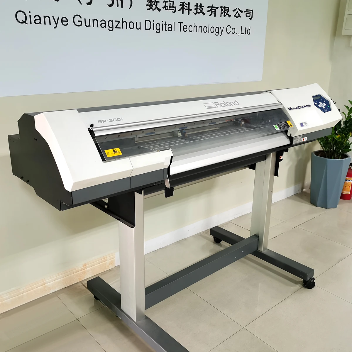 Roland Sp300i Print and Cut Printer - High Accuracy for Stickers