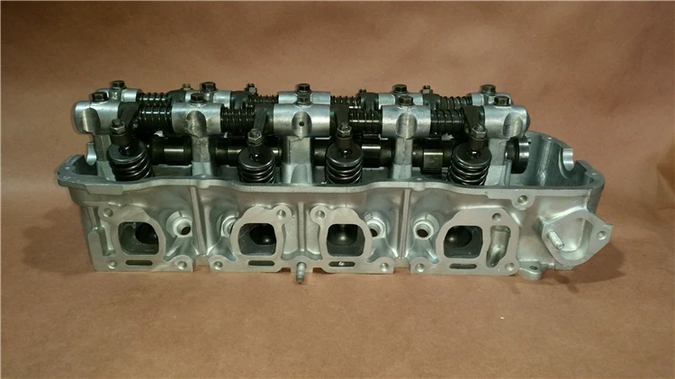 Z24 Injection type Complete Cylinder Head Fit 83-89 Nissan 720 D21 