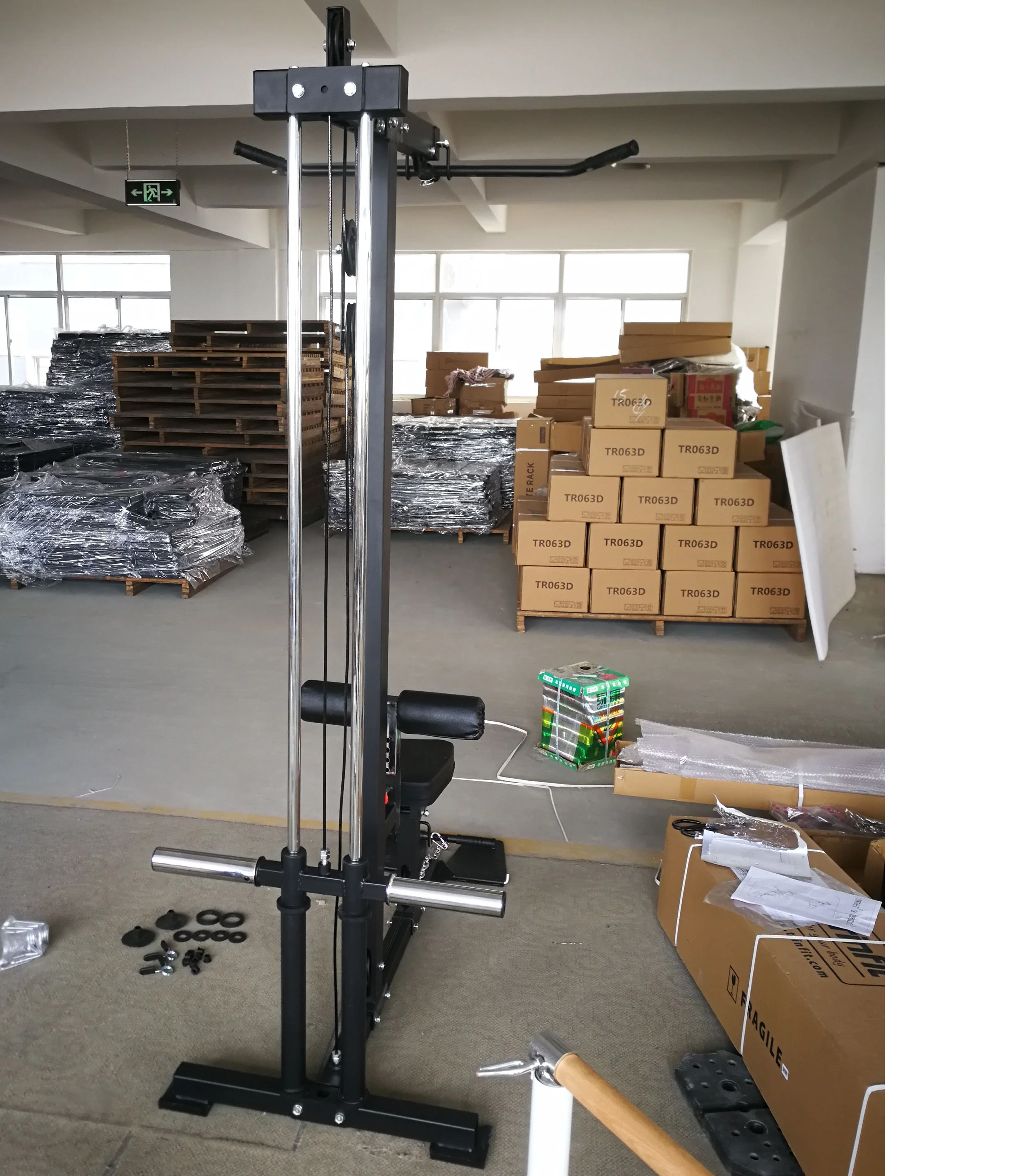 Высокое качество фитнес домашний спортзал Многофункциональный силовых упражнений машину для вытягивания