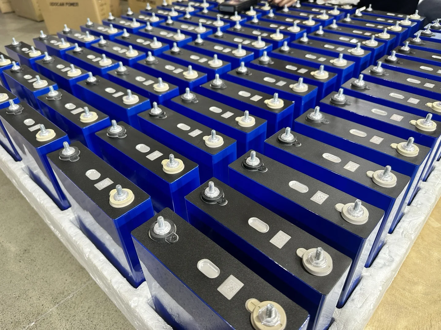Higee Higee Lifepo4 Battery System - 3.2V 120ah Cells for Power Tools