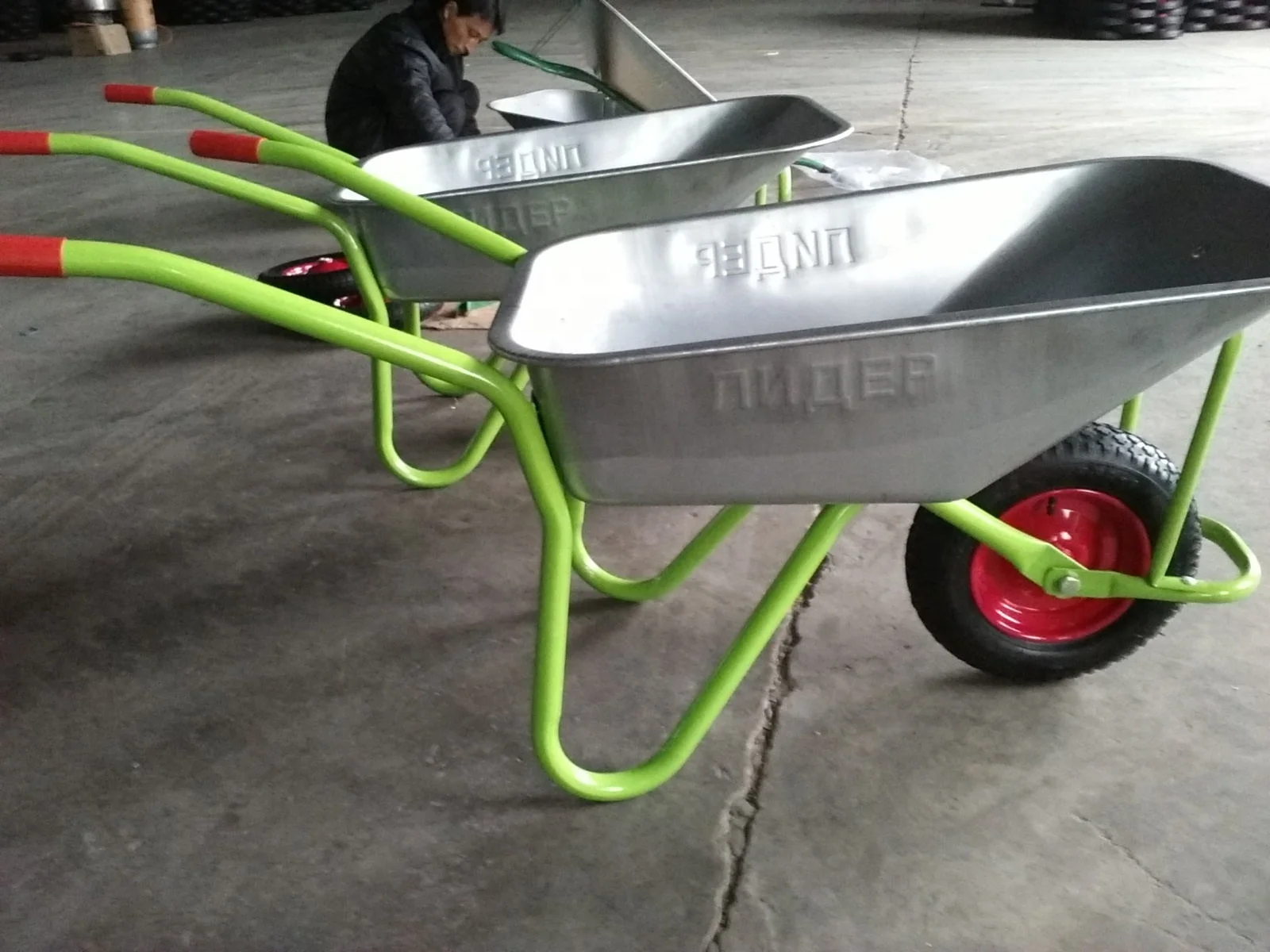 Китай Лидер продаж тачка для тяжелых условий эксплуатации Тачка