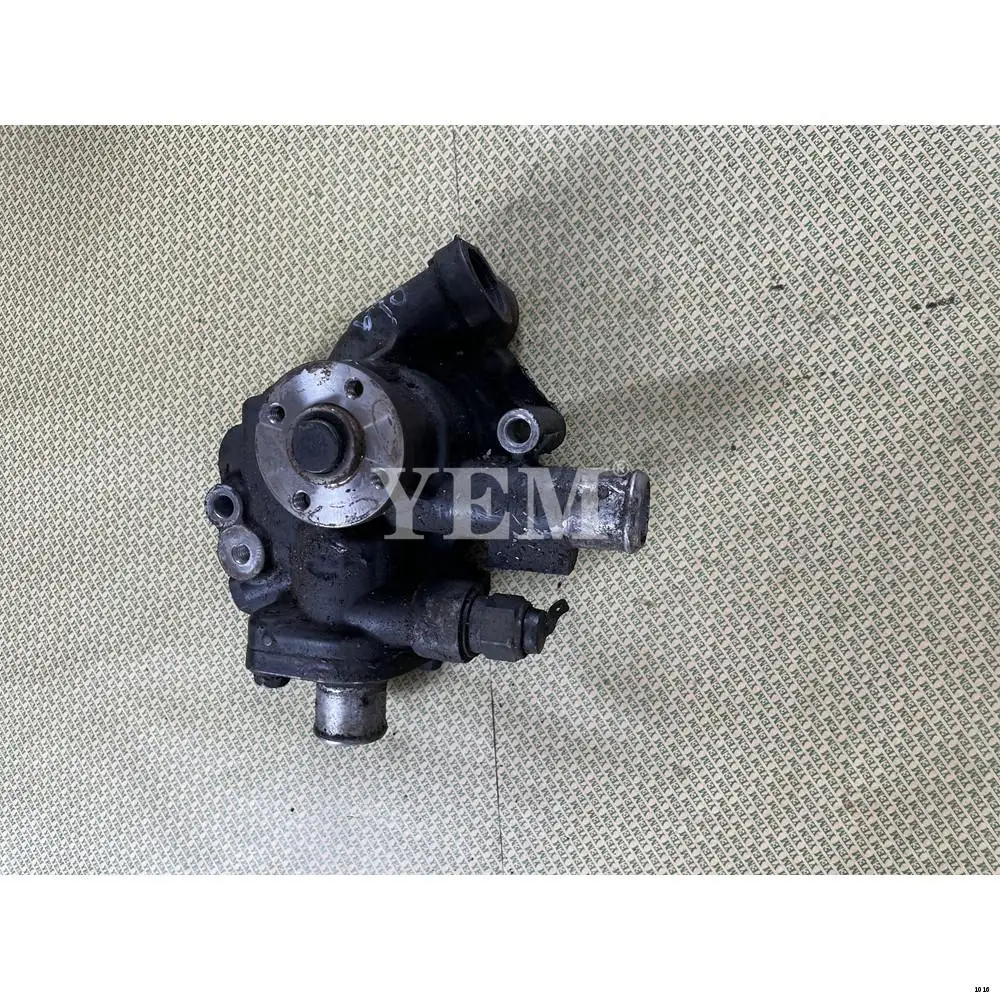 Engine Parts 3TNV70 Water Pump for Yanmar