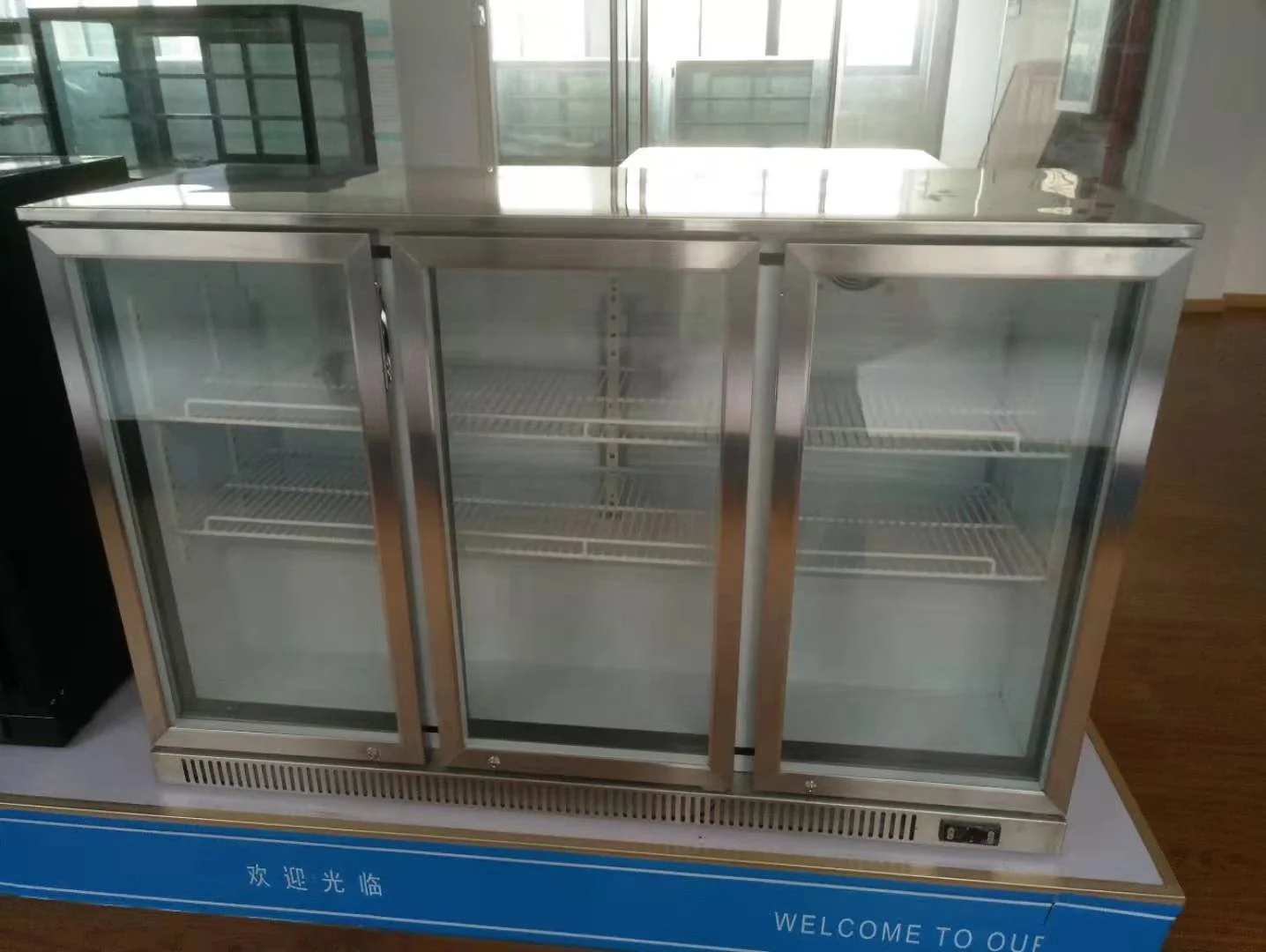 SUNTORY BEER 冷蔵ショーケース ビールバークーラーディスプレイ飲料冷蔵庫ショーケースビール缶冷蔵庫