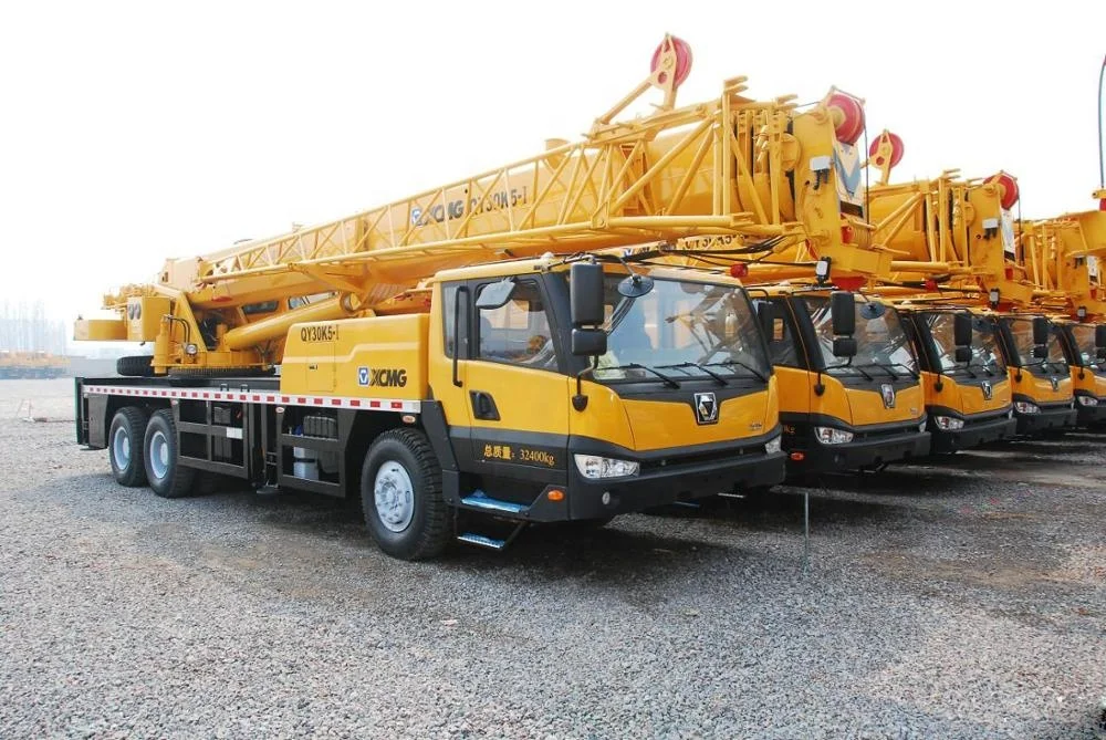 Xcmg xct25l5_s. Китайский кран xcmg 50. Кран 50 тн xcmg. Автокран 50т xcmg. Китайские краны xcmg.