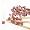 Collana rosa 2