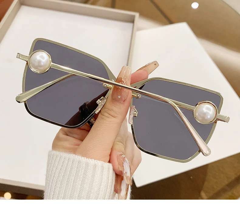 Oversized Square Pearl Sunglasses, UV400 Polarized Protection 2024 Luxury Oversized Square Pearl Sunglasses for Women | eBay main image 3