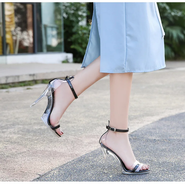 OHGA CLEAR SANDAL LLサイズ