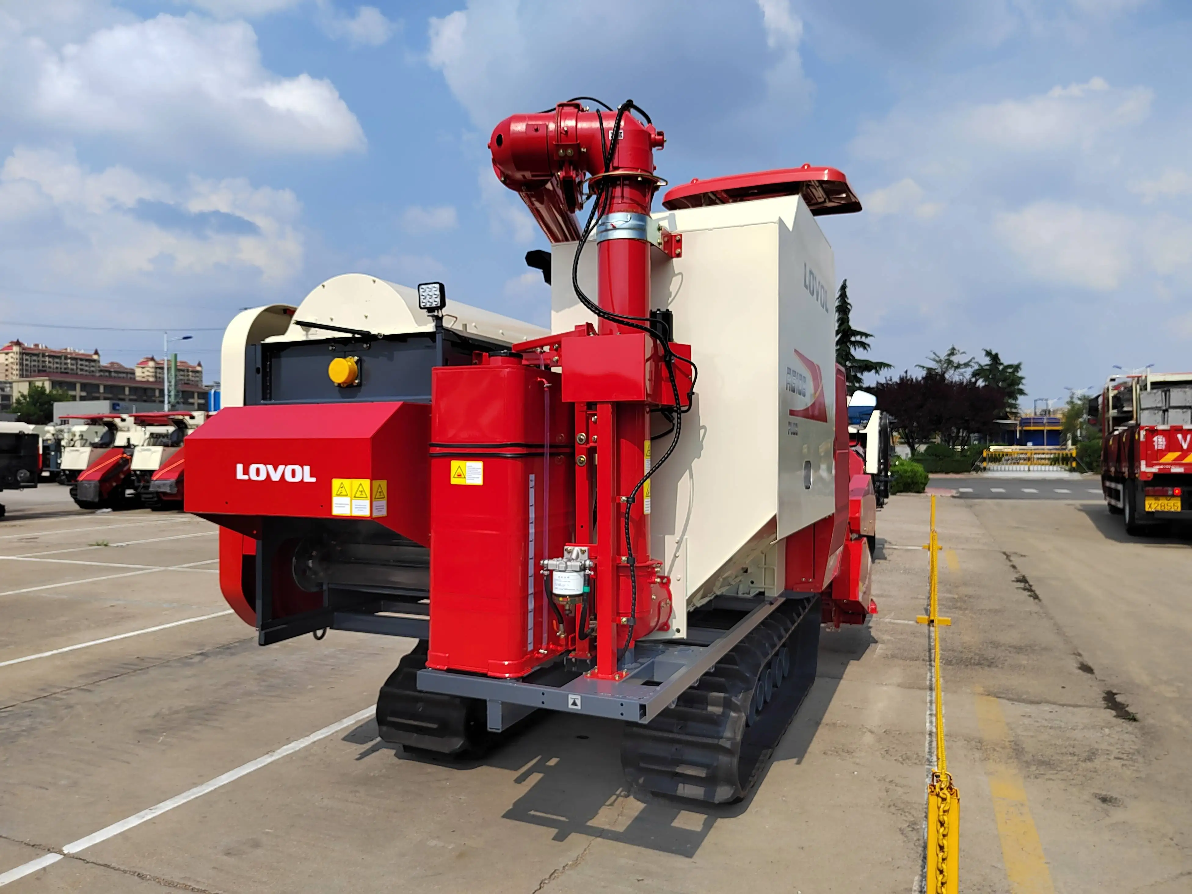 Lovol RG108 Corn and Wheat Combine Harvester Machine Rice Harvest  for Sale