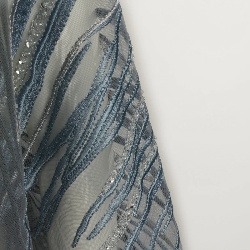 Tissu maille imei kko pour robe, broderie de luxe avec des