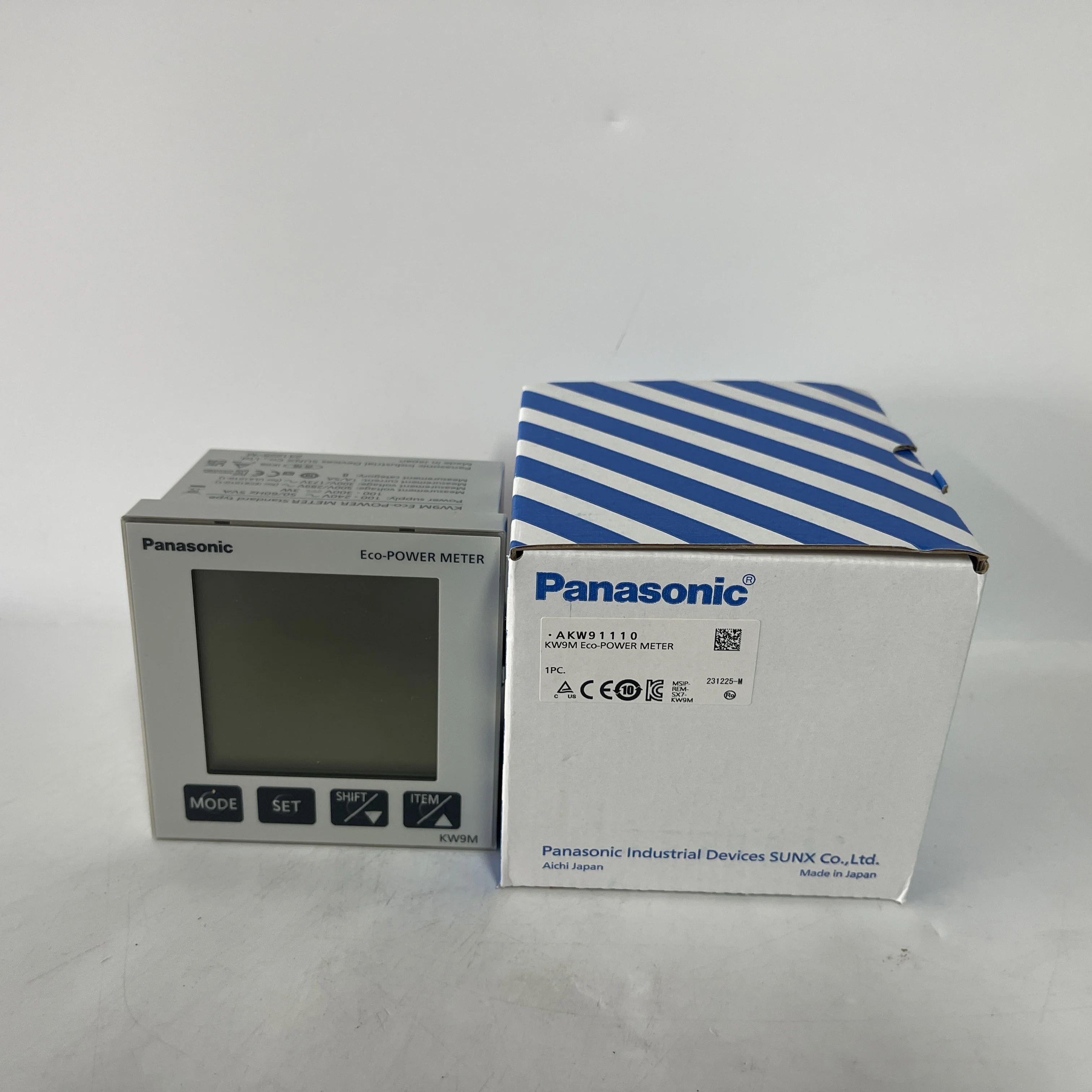 Panasonic Eco-POWER METER AKW91110 Panasonic Eco-POWER METER AKW91110