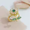 Green leaf flower (gold)