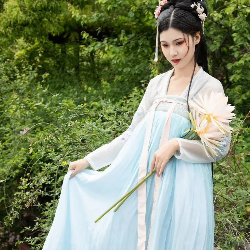 dinasty ancient beautiful fairy	blue traditional Customized embroidered hanfu traditional