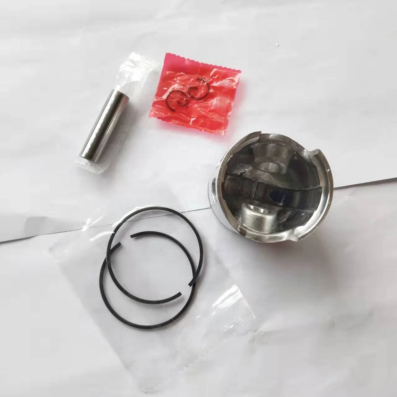 Комплект поршневых цилиндров с большим отверстием BWS 50 70 47