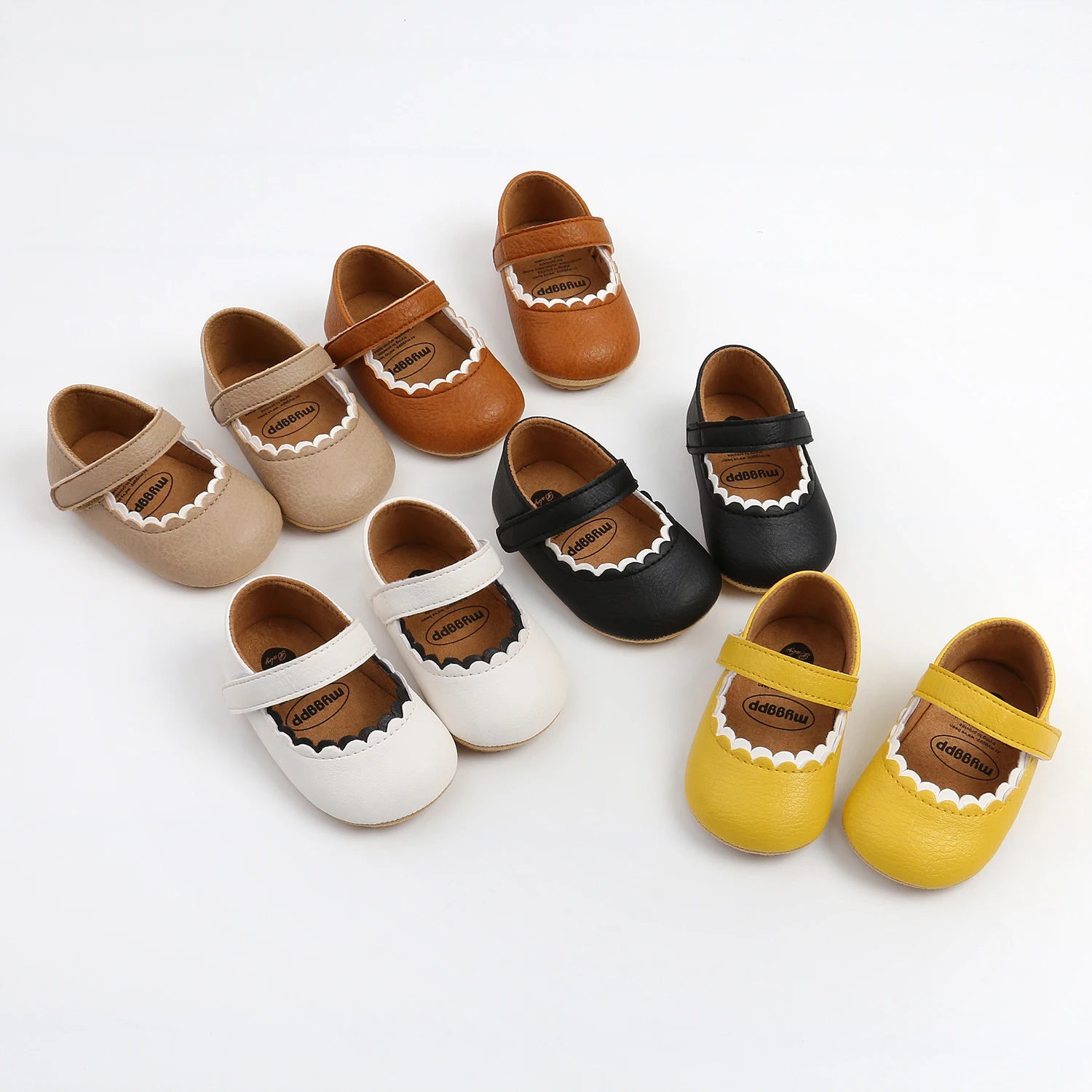 Hot Selling Beautiful Soft PU Leather Baby Toddler Girl Shoes Prewalker Girl Shoes manufacture