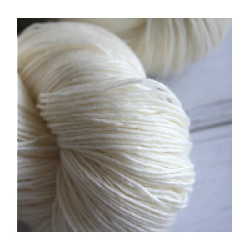Lotus Yarns Cowgirlblues Matassa Di Lana Merino 100% Tinta A Mano, Peso Pizzo, 600m/100g, #12