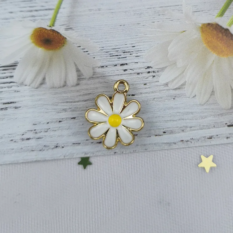 Assorted Mixed Enamel Alloy Daisy Flowers Pendant Charms DIY Accessories Christmas Jewelry Making