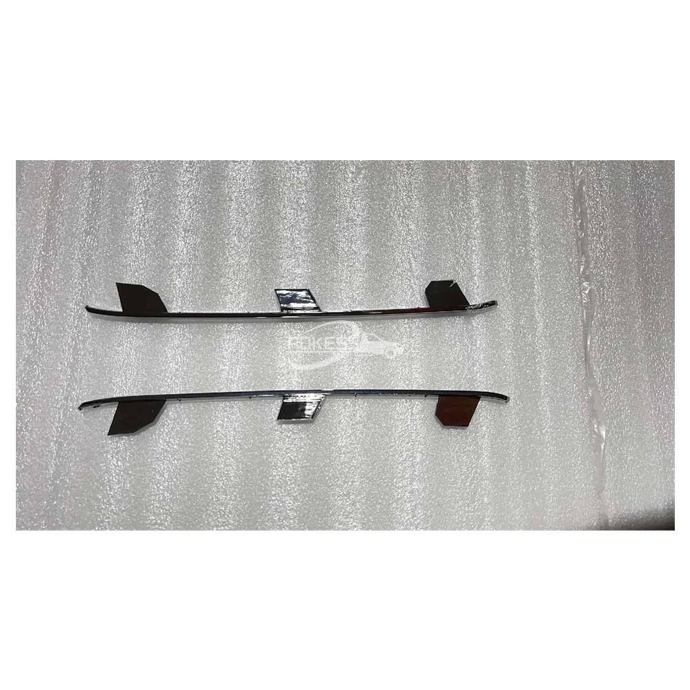 LC5Z17E811AB LC5B17K947ABSMAS Left Fog Light Trim — 2