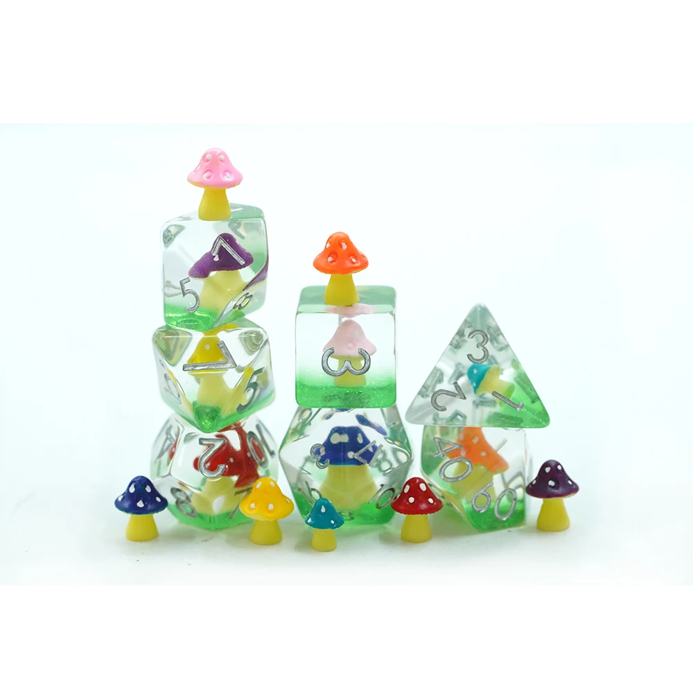 Conjunt de Daus DND de Colors Arc de Resina Polièdrics amb Logotip Personalitzat de Bolet per a Jocs de Taula i RPG Personalitzables