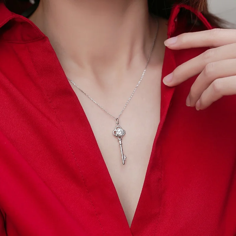 HMOIS love necklace crystal silver 925 sterling 1.0ct round moissanite chain necklace for women