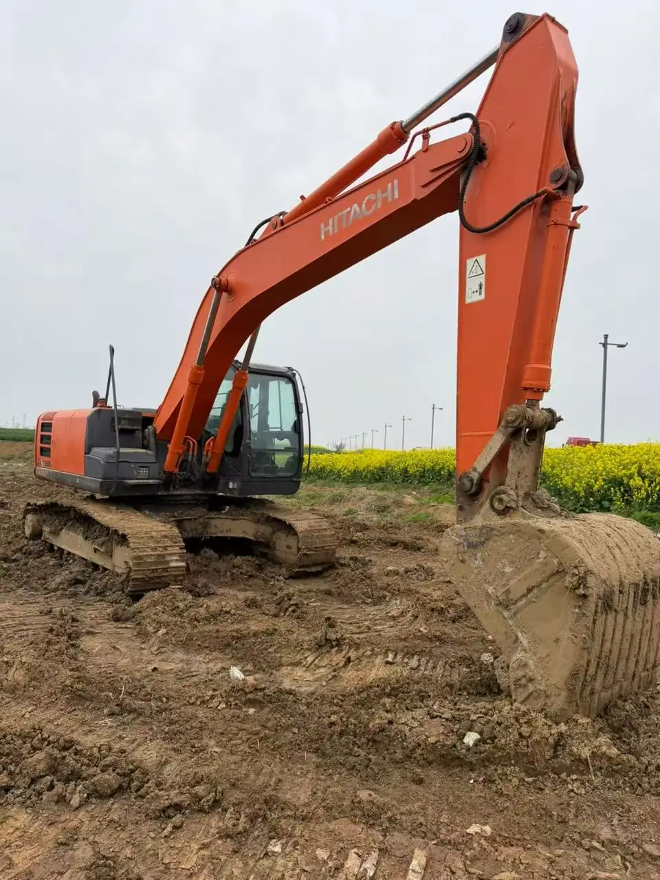 日本二手日立Zaxis ZX200-5G低油耗履带式挖掘机二手液压挖掘机ZX200-5G