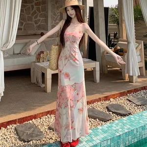 New Arrival Sexy Low Spicy Dress Vintage Women Floral Print Pleated Casual Dress