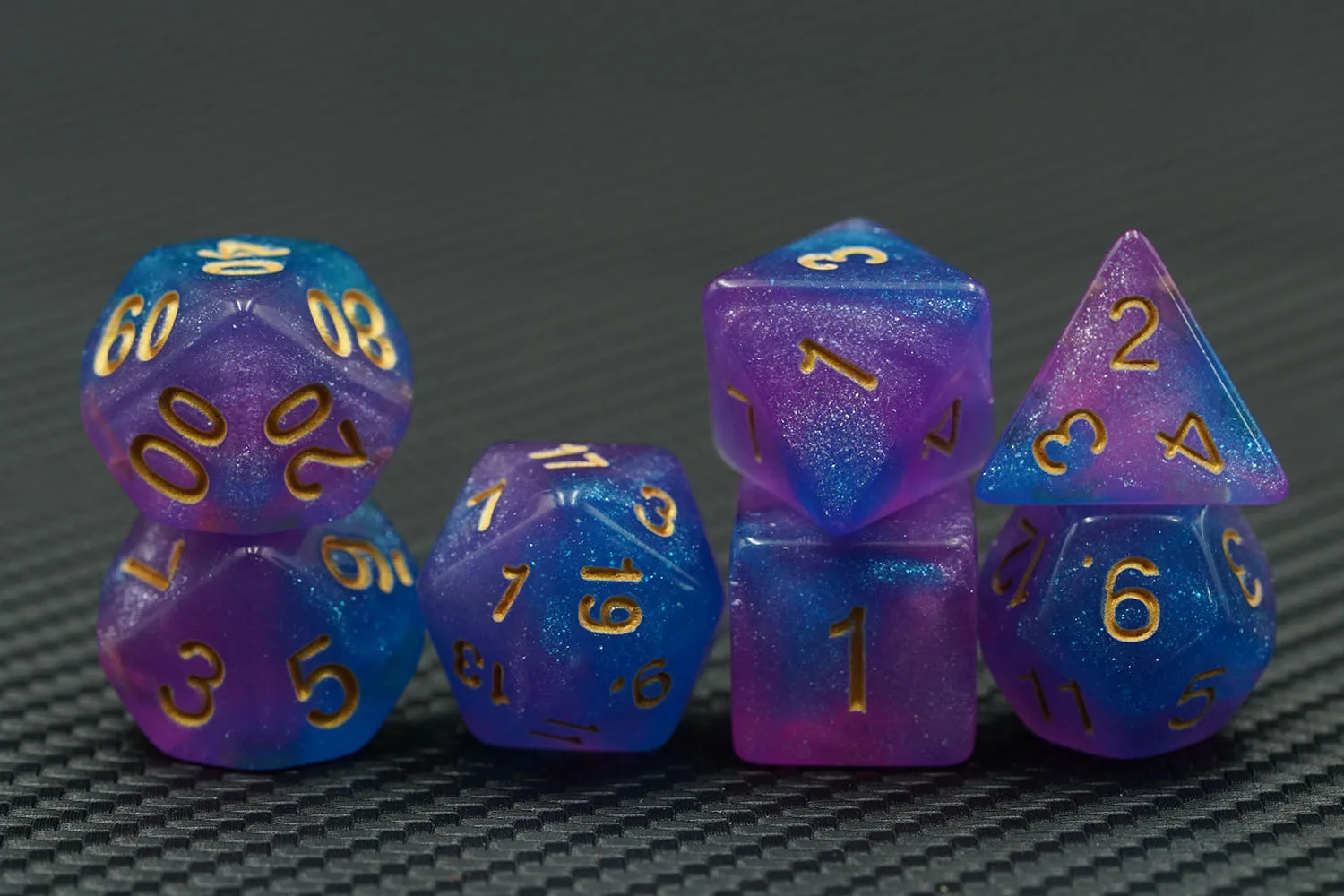 Customized 16mm Bicolor Polyhedral Resin Dice Colored Plastic DND Game Accessories supplier