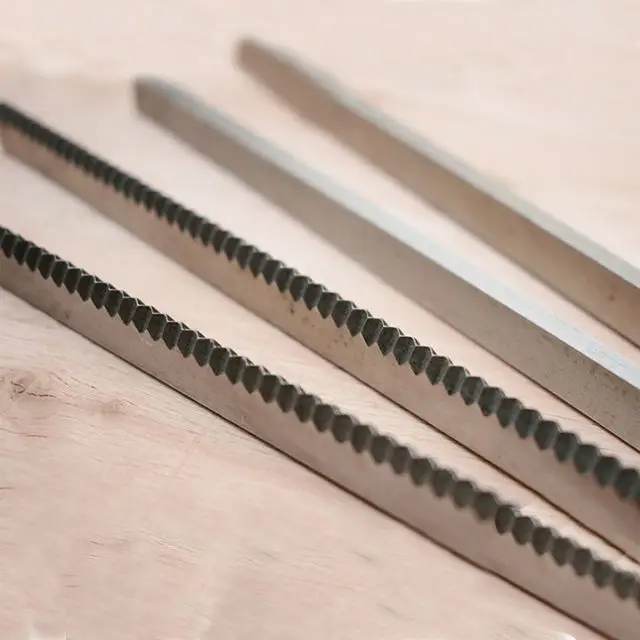 Customized High Precision Sealing Machine Tooth Blade Knife Blade Zigzag Cutters for Pillow Packing Machine Spare Parts