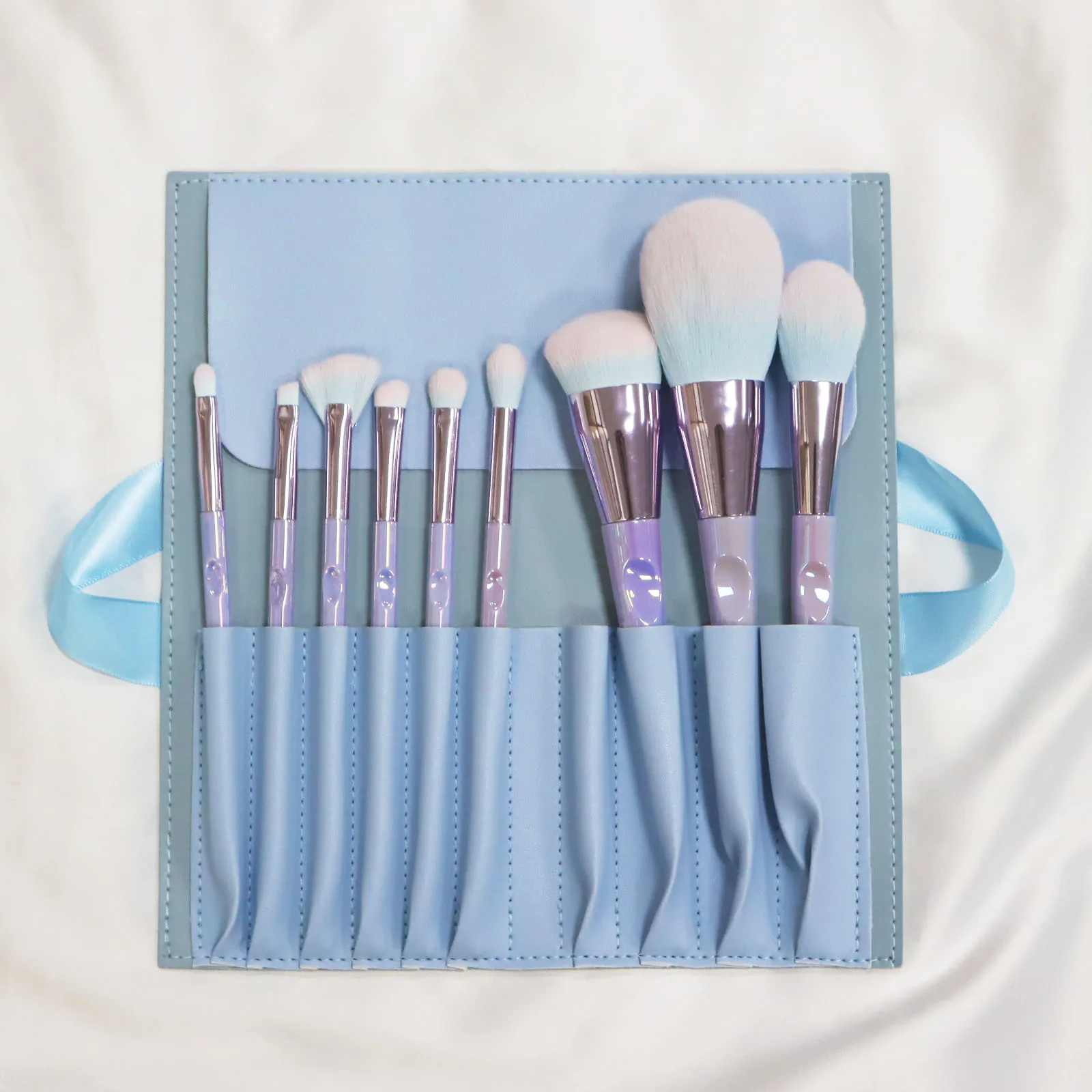 Juego de brochas de maquillaje de sirena con mango colorido,