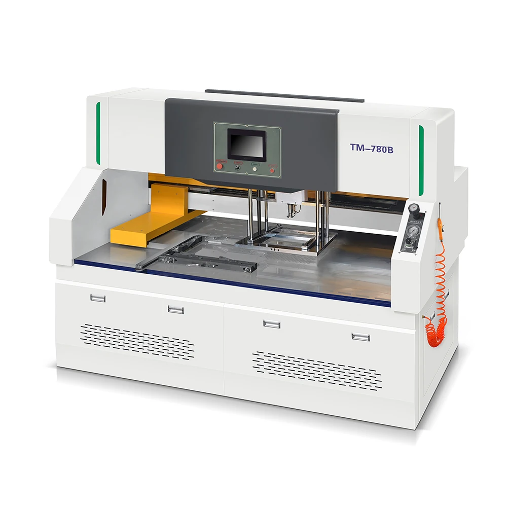 裁断機 フラットベッドダイカッター機後の包装箱からのTM-780自動離陸古紙ブ
