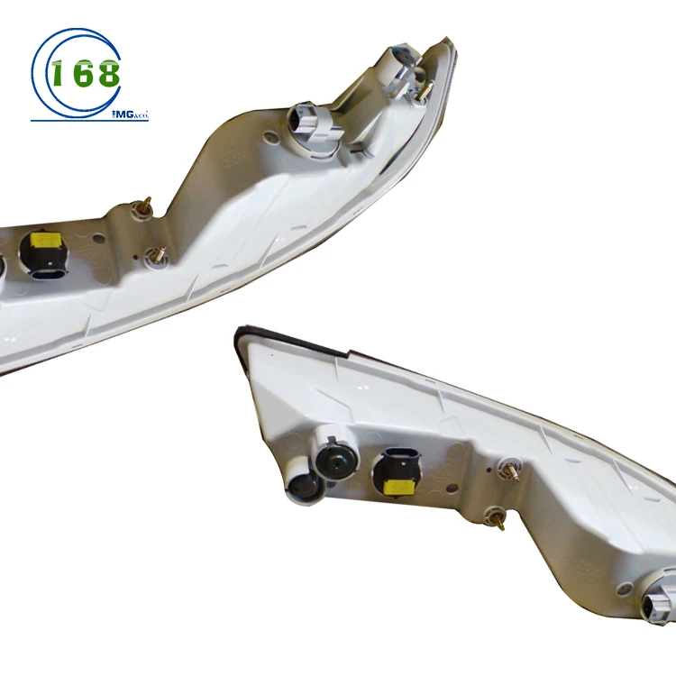 Auto Parts Fog Lamp B6150-95F0A B6150-95F0B for Nissan Sunny B10