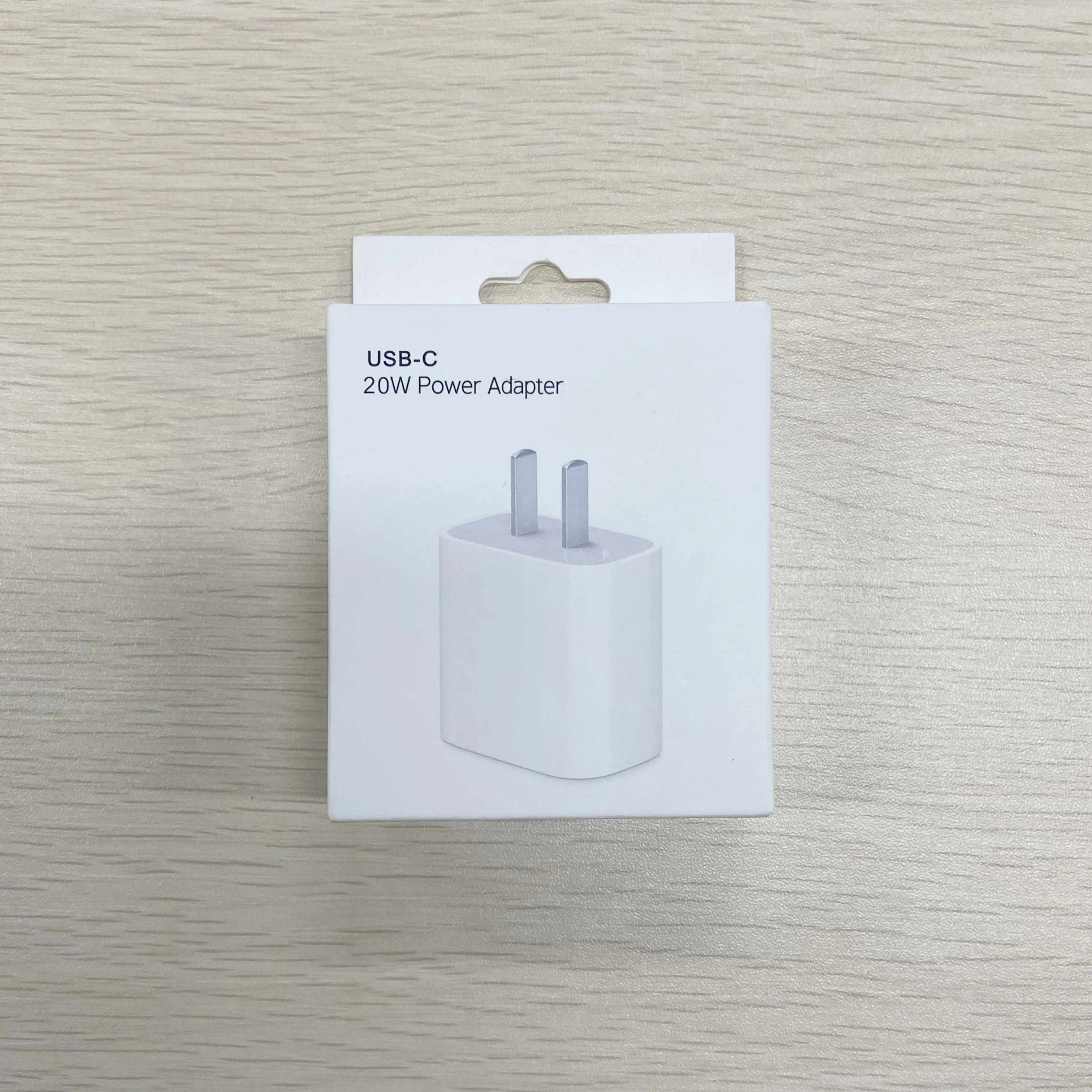 Wholesale Foldable 3 Pins Plug Type C Pd 20w Fast Uk Appl Charger For ...